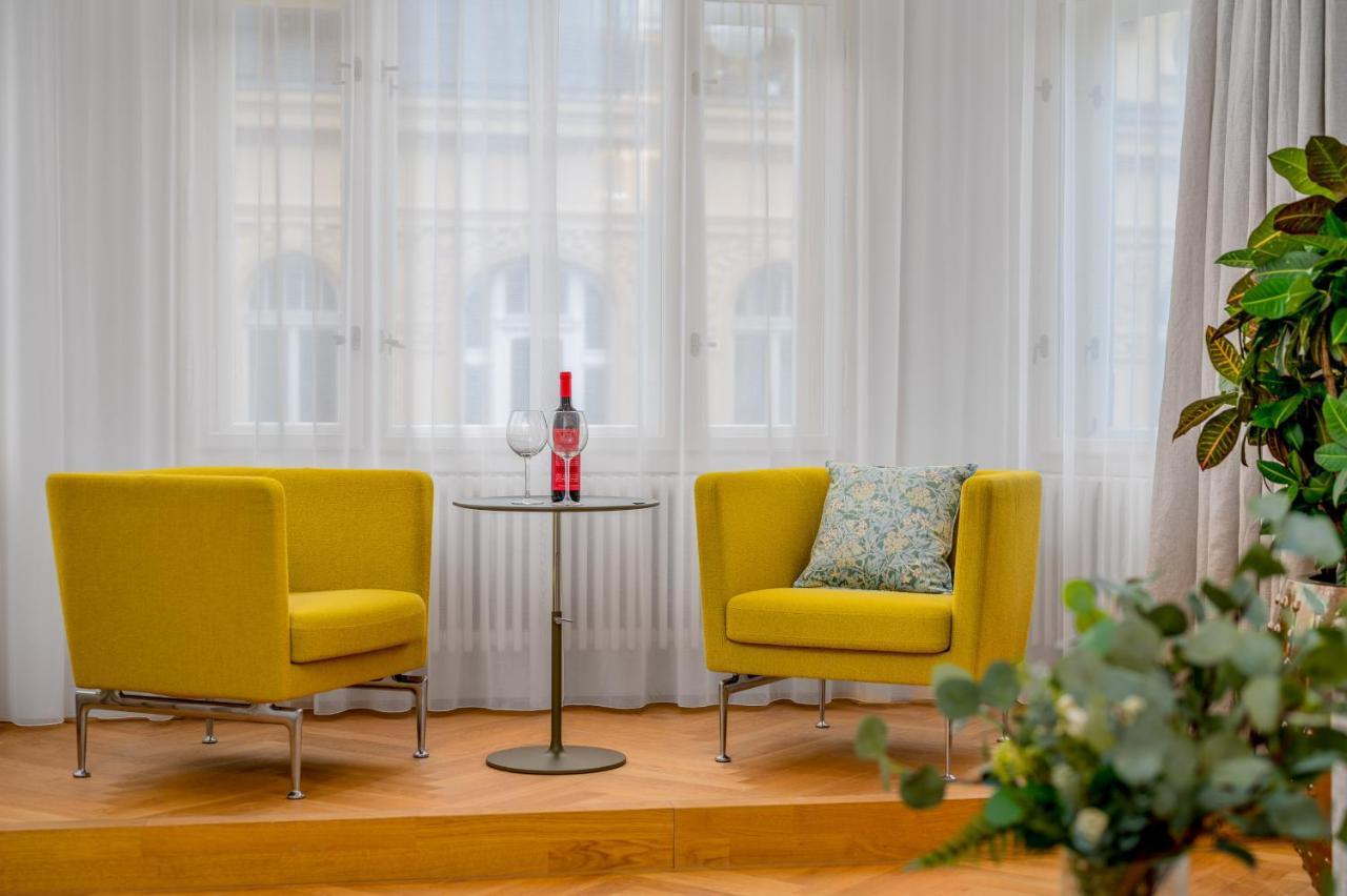 Prague Days - Old Town - Spacious Apartment Ngoại thất bức ảnh