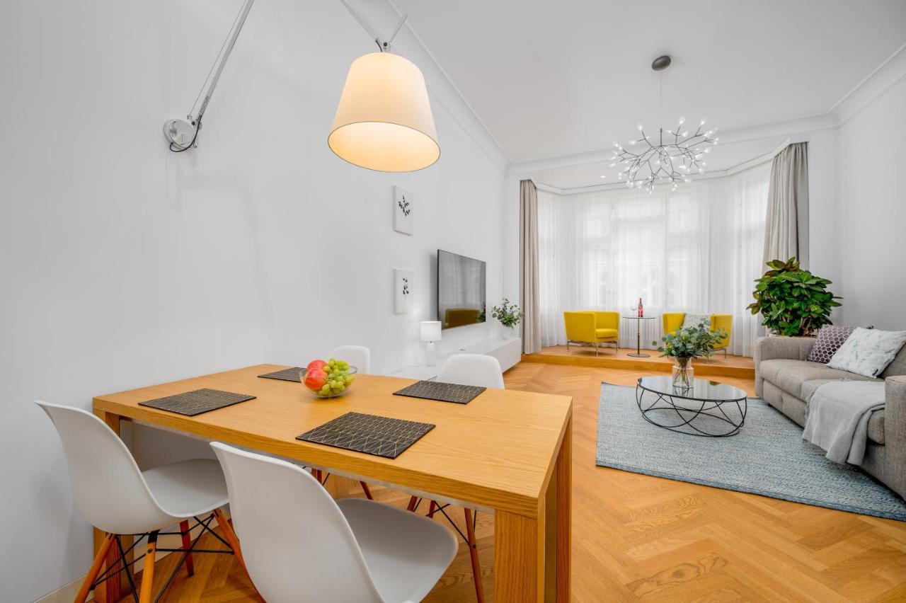 Prague Days - Old Town - Spacious Apartment Ngoại thất bức ảnh