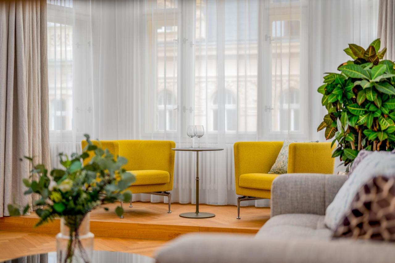 Prague Days - Old Town - Spacious Apartment Ngoại thất bức ảnh